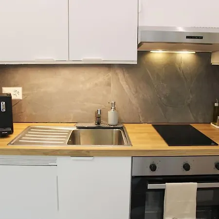 Lovely With Free Parking! Lugano
